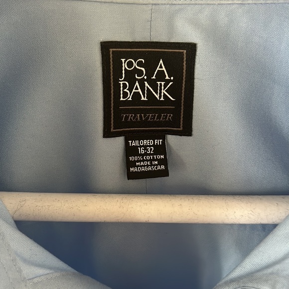 NWOT Jos. A. Bank dress shirt - Picture 2 of 4